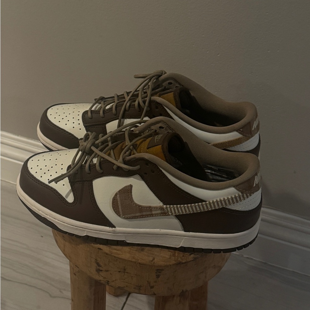 NIKE SB Brown brand new